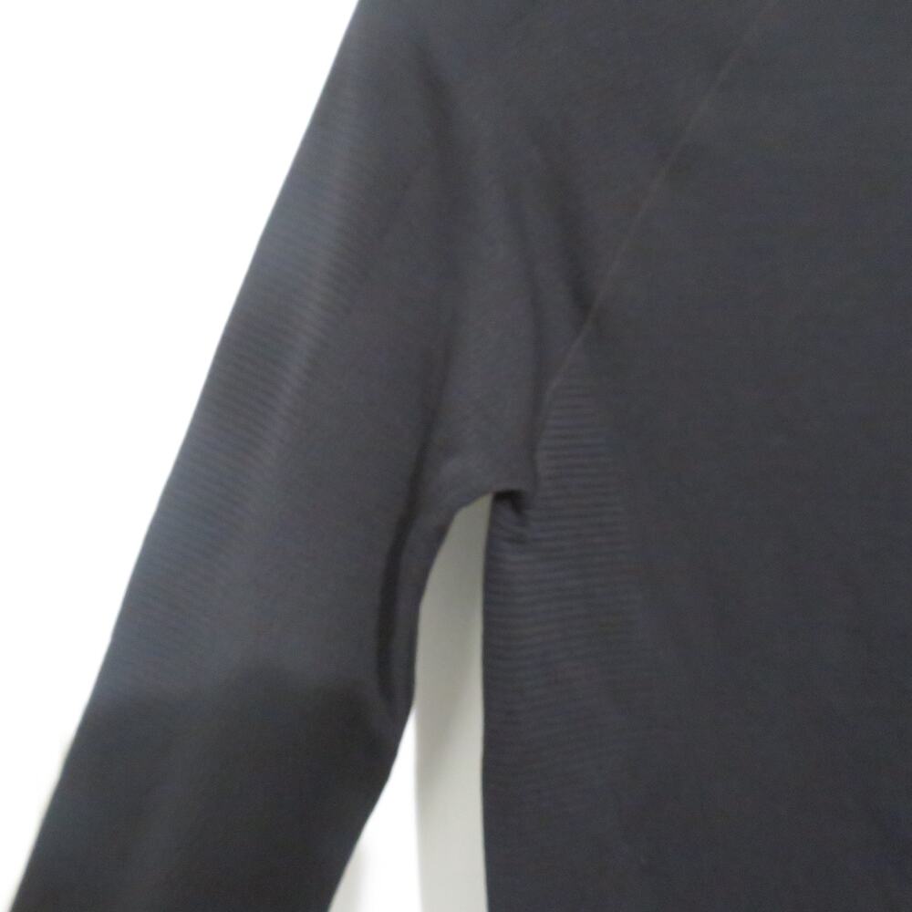 Athleta Womens Black Long Sleeve 1/4 Zip Sweatshirt - Picture 5 of 6